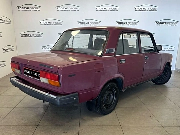 Lada (ВАЗ) 2107, 2004г, передний привод, механика