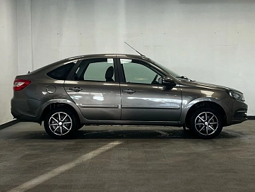 Lada (ВАЗ) Granta, 2019г, передний привод, механика