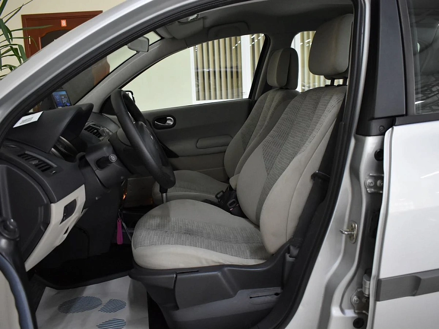 Renault Megane, 2006г., передний привод, автомат