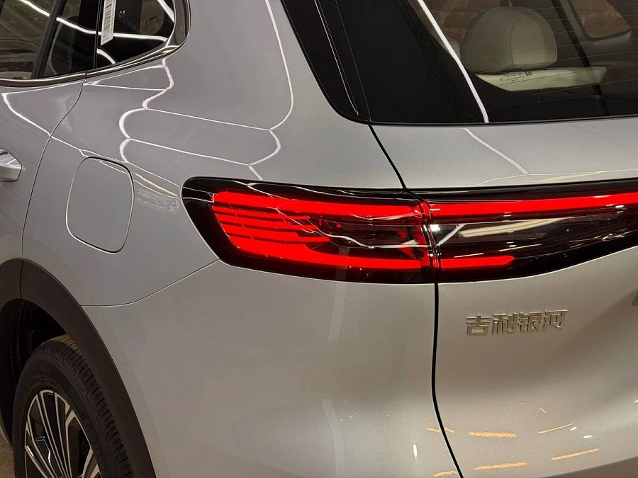 Geely Galaxy Starship 7, 2025г., передний привод, автомат