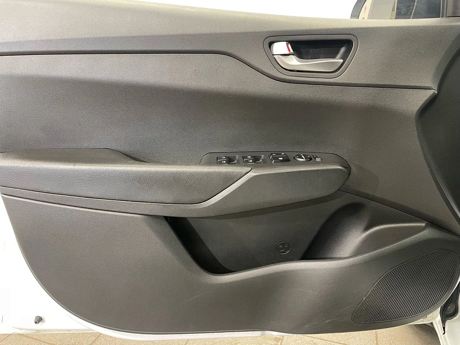 Hyundai Solaris, 2020г., передний привод, механика