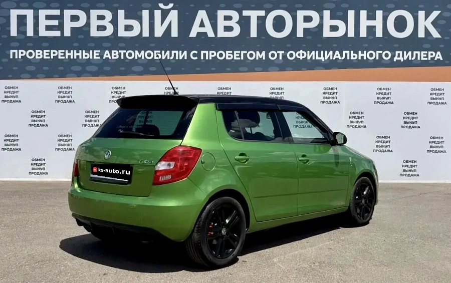 Skoda Fabia RS, 2011г., передний привод, робот