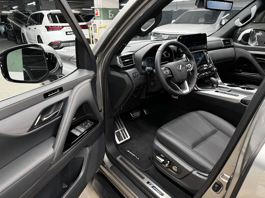 Lexus LX, 2025г., полный привод, автомат