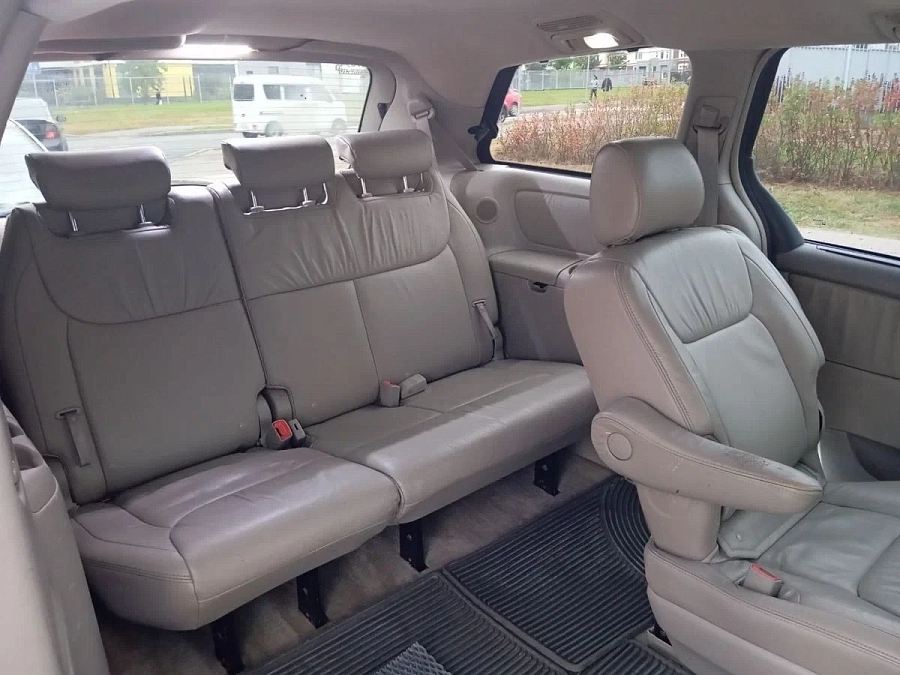 Toyota Sienna, 2008г., полный привод, автомат
