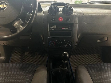 Chevrolet Aveo, 2006г, передний привод, механика
