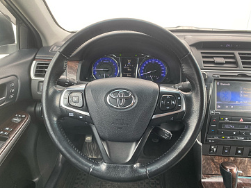 Toyota Camry, 2017г, передний привод, автомат
