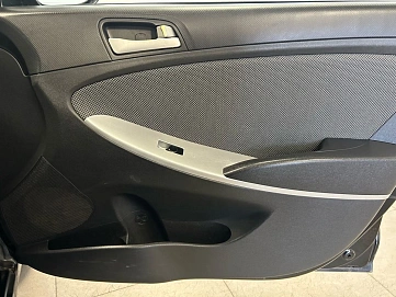 Hyundai Solaris, 2011г, передний привод, механика