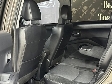 Peugeot 4007, 2012г, полный привод, вариатор