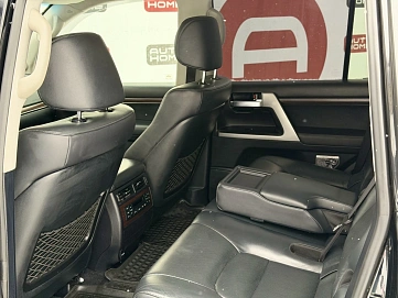 Toyota Land Cruiser, 2016г., передний привод, автомат
