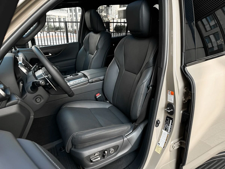 Lexus LX, 2025г., полный привод, автомат