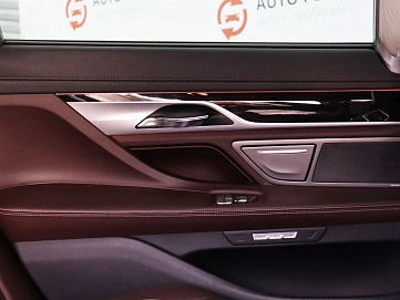 BMW , 2018г., полный привод, автомат