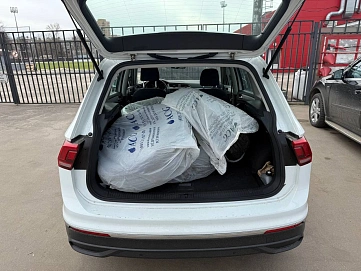 Volkswagen Tiguan, 2021г, полный привод, робот