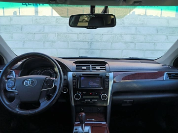 Toyota Camry, 2013г, передний привод, автомат
