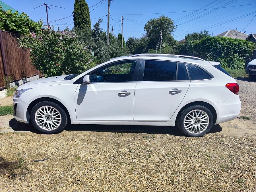 Chevrolet Cruze, 2014г., передний привод, автомат