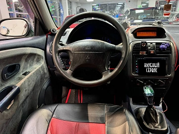 Mitsubishi Carisma, 1998г, передний привод, механика