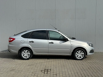 Lada (ВАЗ) Granta, 2018г., передний привод, механика