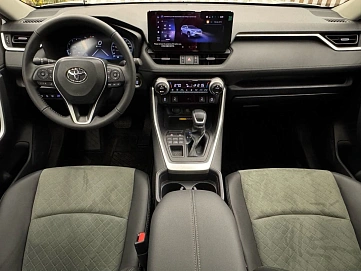 Toyota RAV4, 2025г, полный привод, вариатор
