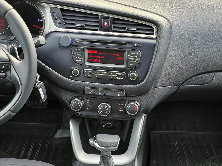 Kia , 2017г., передний привод, автомат