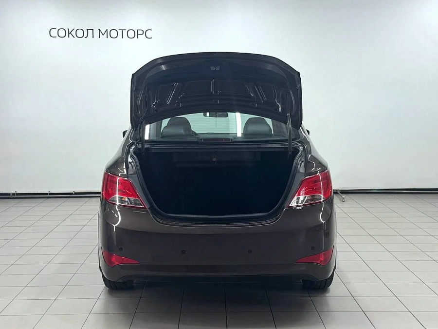 Hyundai Solaris, 2016г., передний привод, автомат