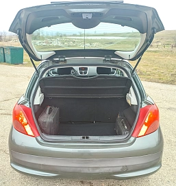 Peugeot 207, 2008г, передний привод, механика