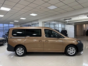 Volkswagen Caddy, 2025г, передний привод, робот