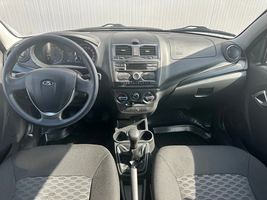 Lada (ВАЗ) Granta, 2022г., передний привод, механика