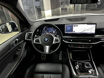 BMW X5, 2024г, полный привод, автомат