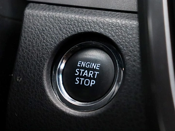 Toyota Camry, 2021г, передний привод, автомат