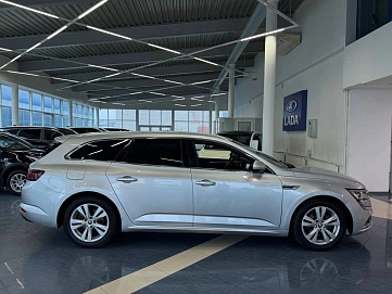 Renault Talisman, 2017г, передний привод, робот