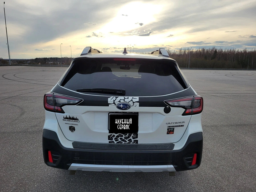 Subaru Outback, 2021г., полный привод, вариатор