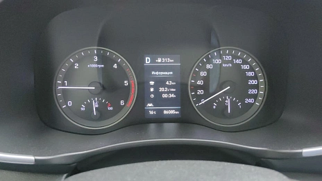 Hyundai Tucson, 2019г, полный привод, автомат