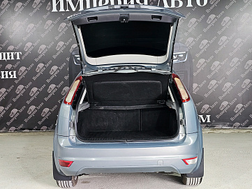 Ford Focus, 2010г, передний привод, механика
