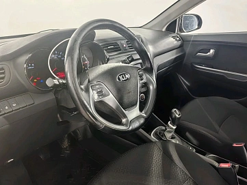 Kia Rio, 2015г, передний привод, механика