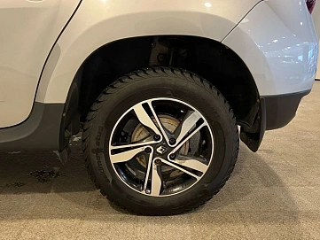 Renault Duster, 2016г, передний привод, автомат