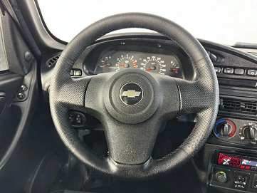 Chevrolet Niva, 2012г, полный привод, механика