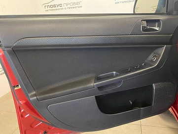 Mitsubishi Lancer, 2010г, передний привод, автомат