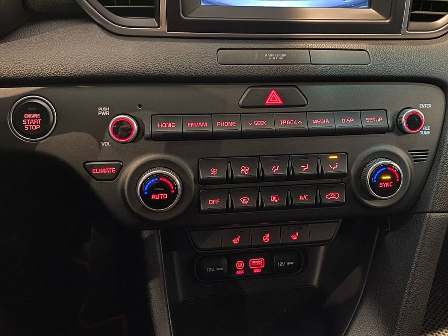 Kia , 2018г., передний привод, автомат