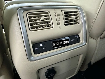 Infiniti QX60, 2019г, полный привод, вариатор