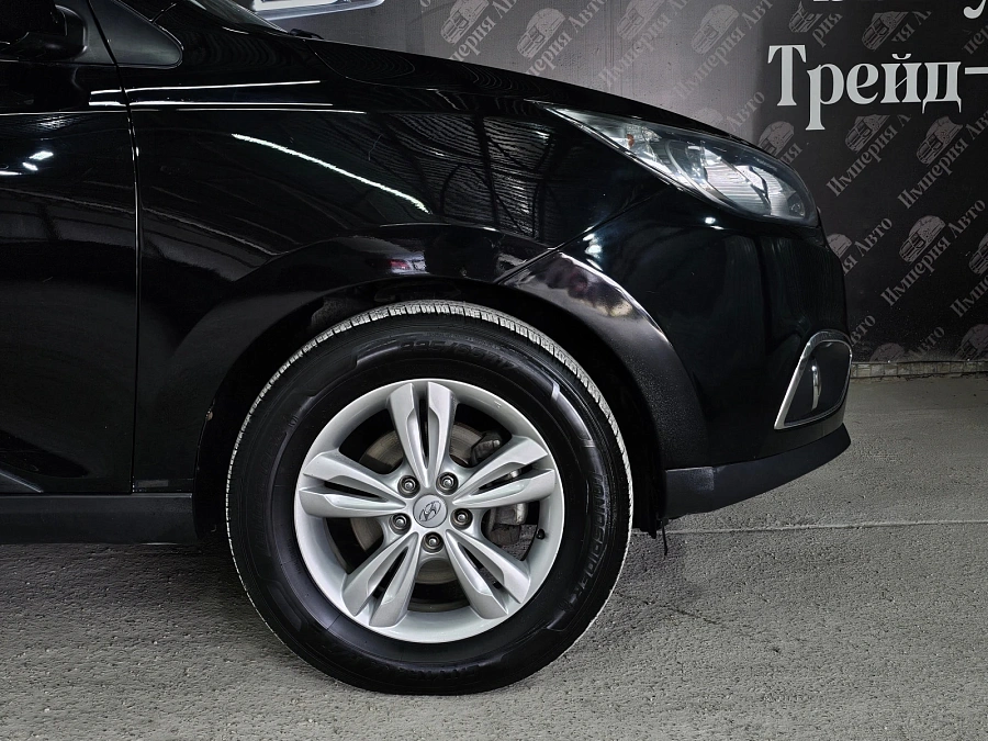 Hyundai ix35, 2012г., передний привод, автомат