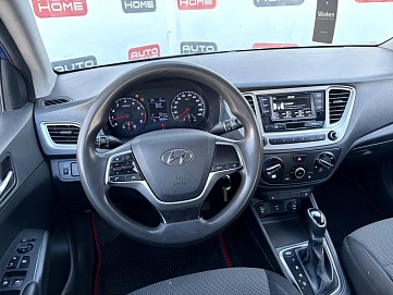Hyundai Solaris, 2020г., передний привод, автомат