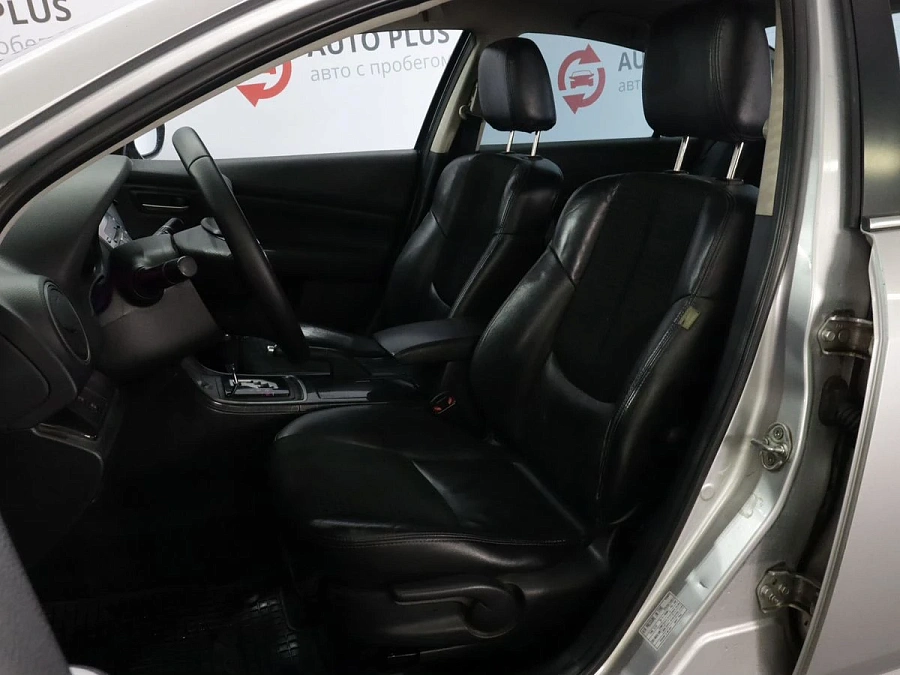 Mazda 6, 2008г., передний привод, автомат