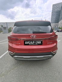 Hyundai Santa Fe, 2020г, полный привод, автомат
