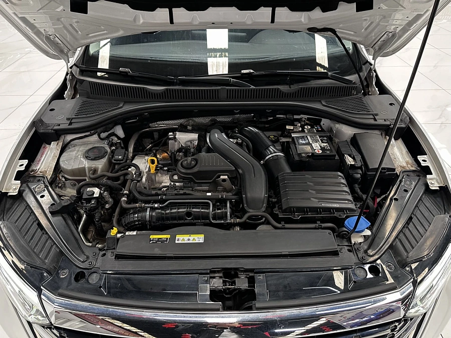 Volkswagen Jetta, 2022г., передний привод, автомат