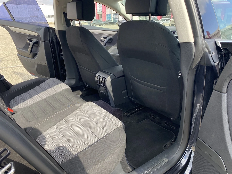 Volkswagen Passat CC, 2012г., передний привод, механика