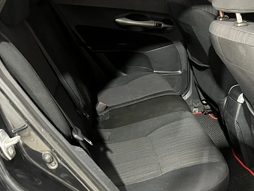 Toyota Auris, 2008г, передний привод, робот