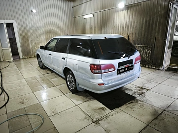 Nissan Expert, 2001г, передний привод, автомат