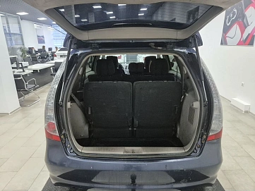 Mitsubishi Grandis, 2004г, полный привод, механика