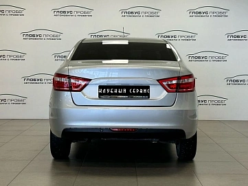 Lada (ВАЗ) Vesta, 2019г, передний привод, механика