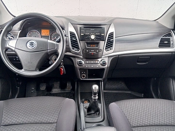SsangYong Actyon, 2014г, передний привод, автомат