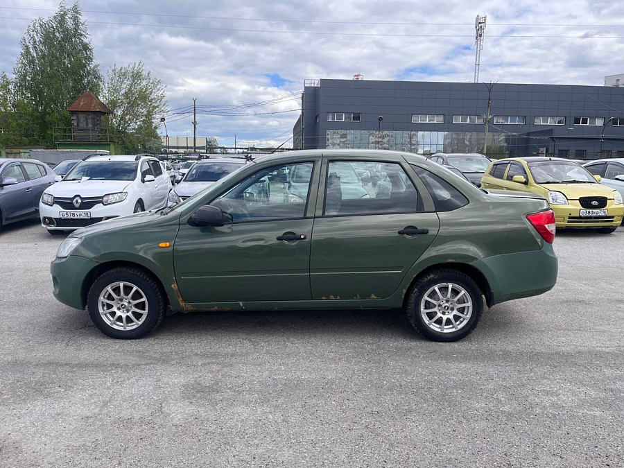 Lada (ВАЗ) Granta, 2013г., передний привод, механика